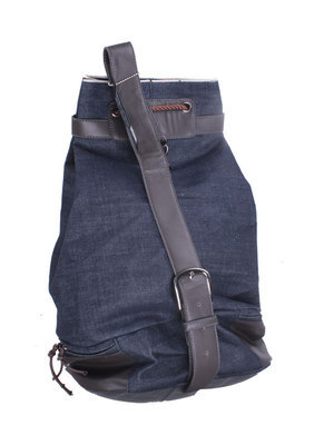 义乌速腾箱包 专注工厂定做，牛仔与帆布手提包外贸生产的可靠伙伴